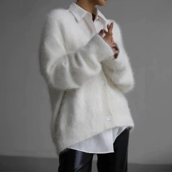 Josephine | Women's Cardigan Soft Knitted