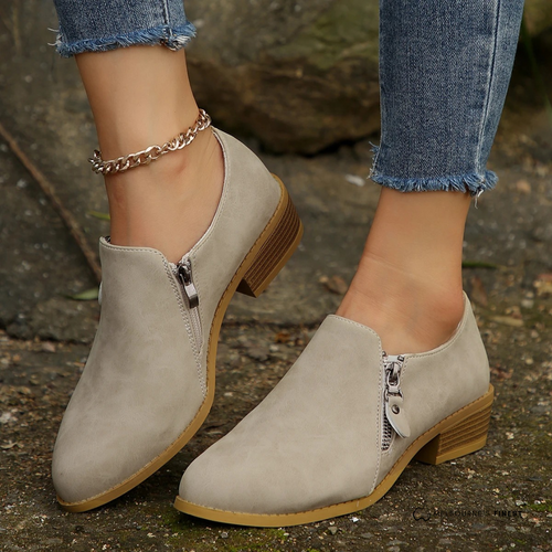 Nora | Women's Chelsea Ankle Boots Flat