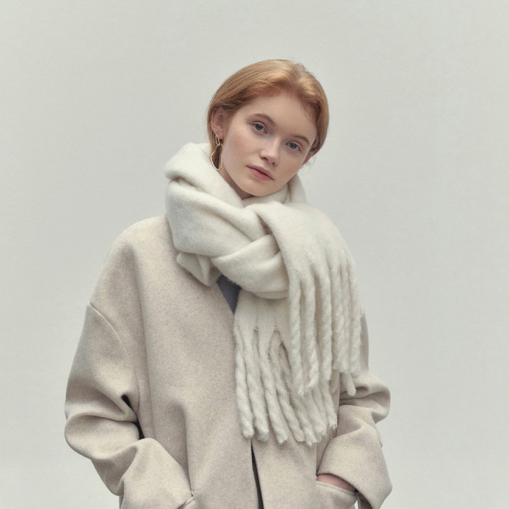 Solange | Women's Tassel Scarf Winter